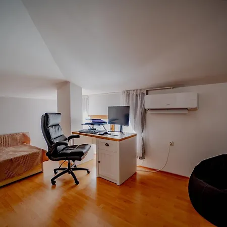 Apartment Crosswaybg *