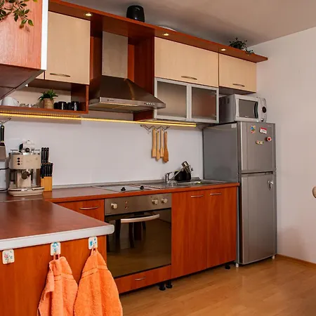 Apartment Crosswaybg *