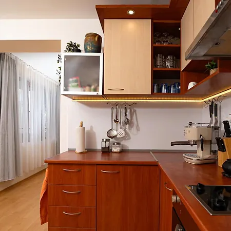 Apartment Crosswaybg *