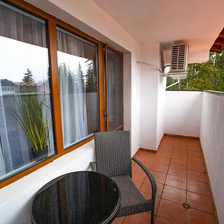 Apartment Crosswaybg *